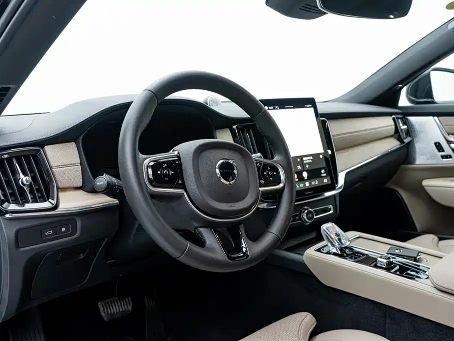 Volvo S90 PHEV 2025 — фото 22