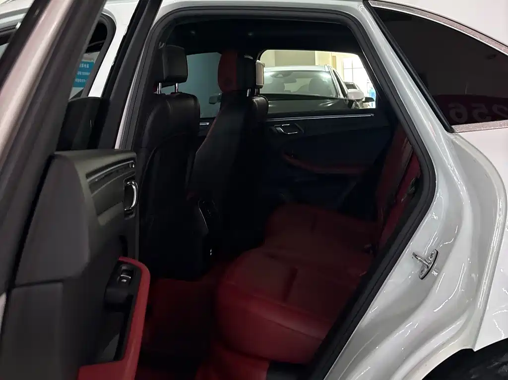 Porsche Macan 2019