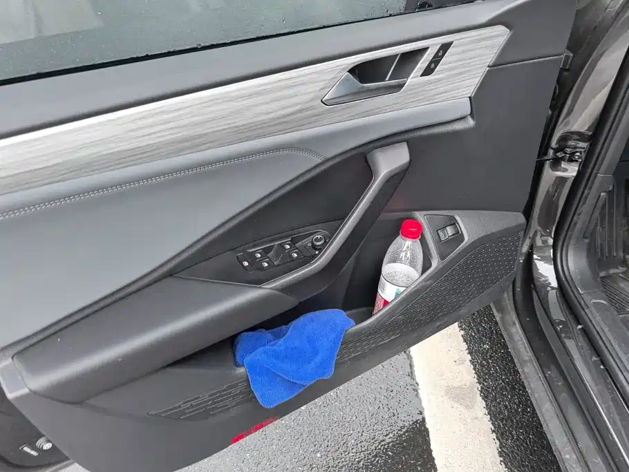 Volkswagen Sagitar 2026