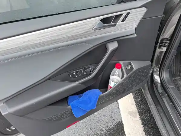 Volkswagen Sagitar 2026