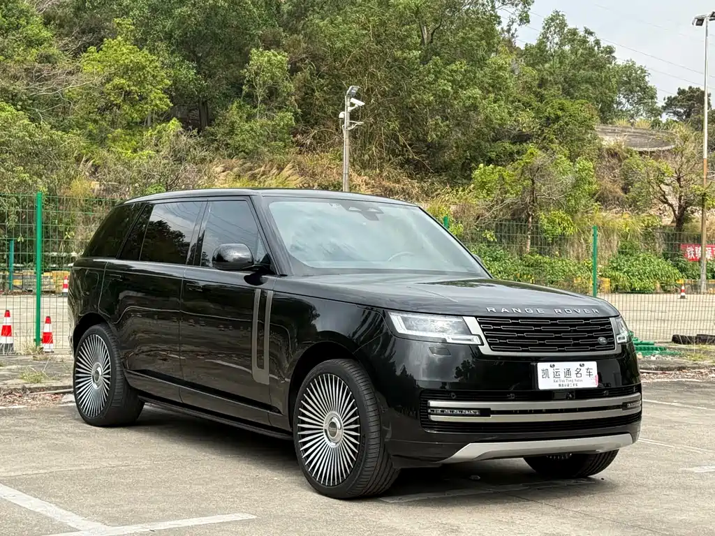 Land Rover Range Rover 2023 — фото 2