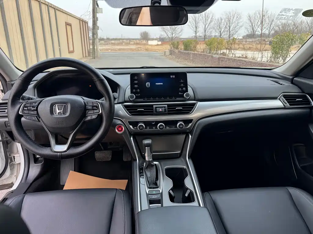 Honda Accord 2019 — фото 9