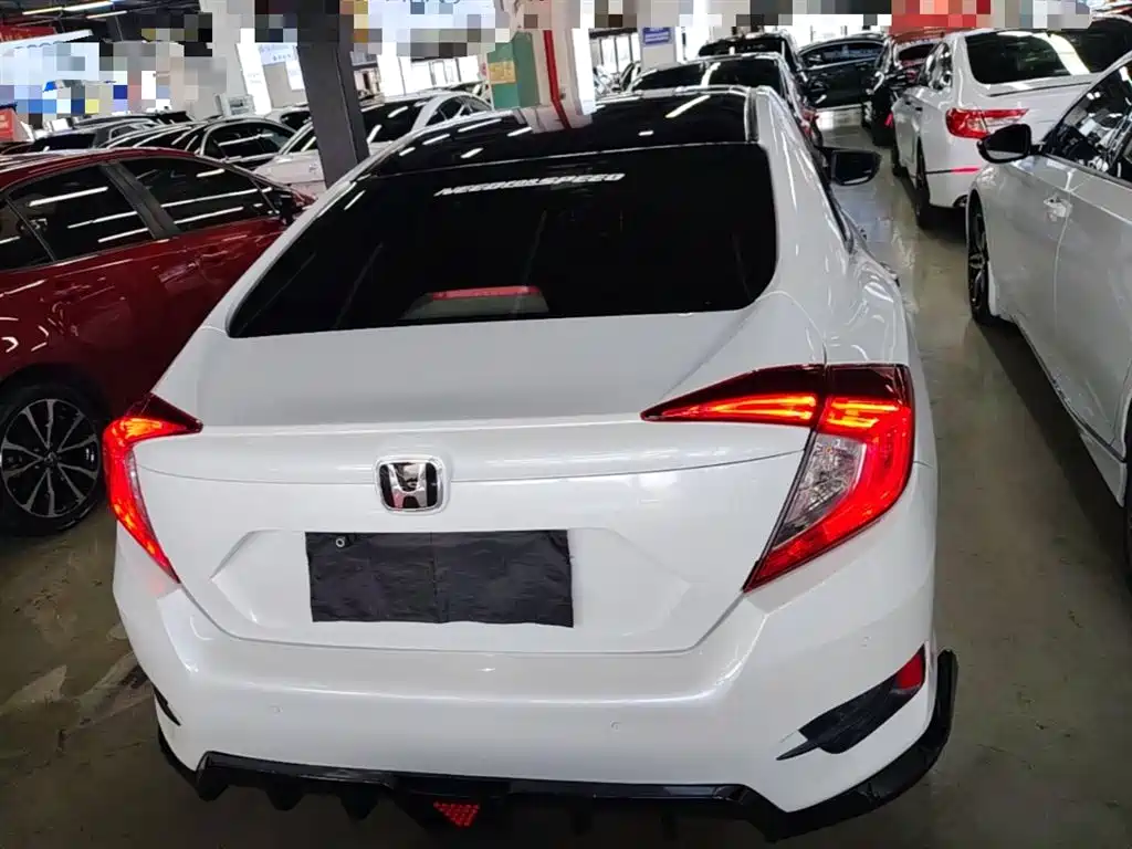 Honda Civic 2020 — фото 6