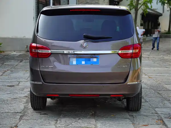 Buick GL8 2018