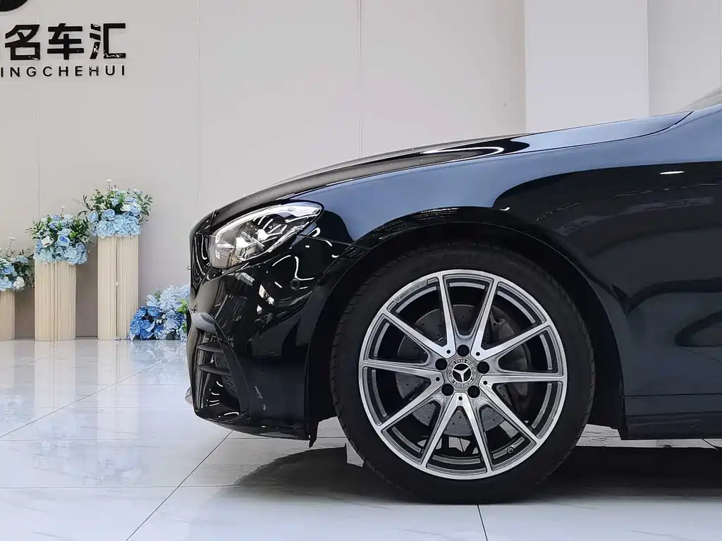 Mercedes-Benz E-Class 2023 — фото 27