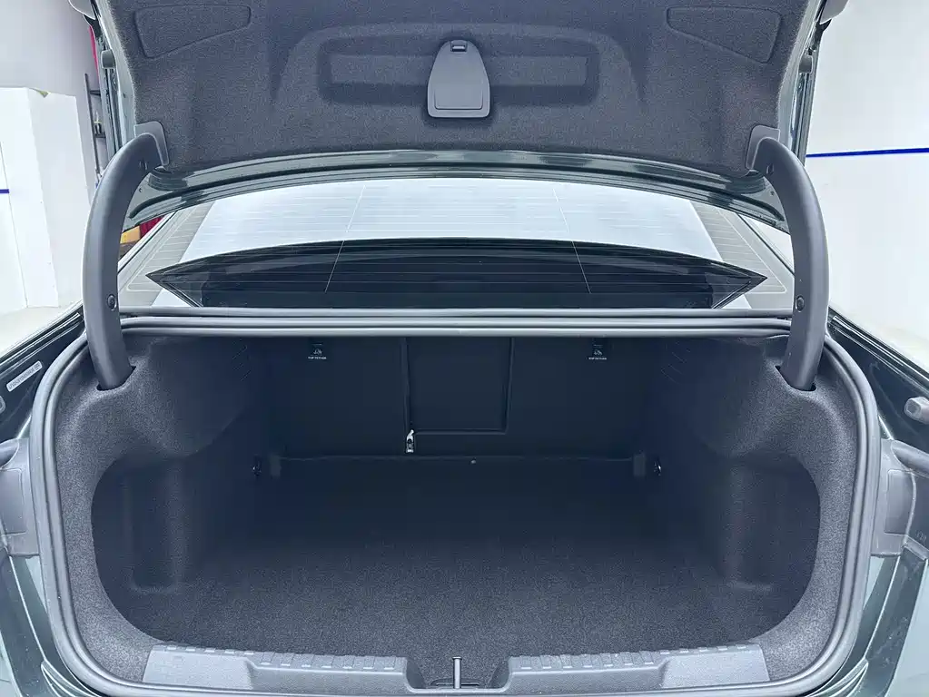 Audi A3 2022 — фото 19