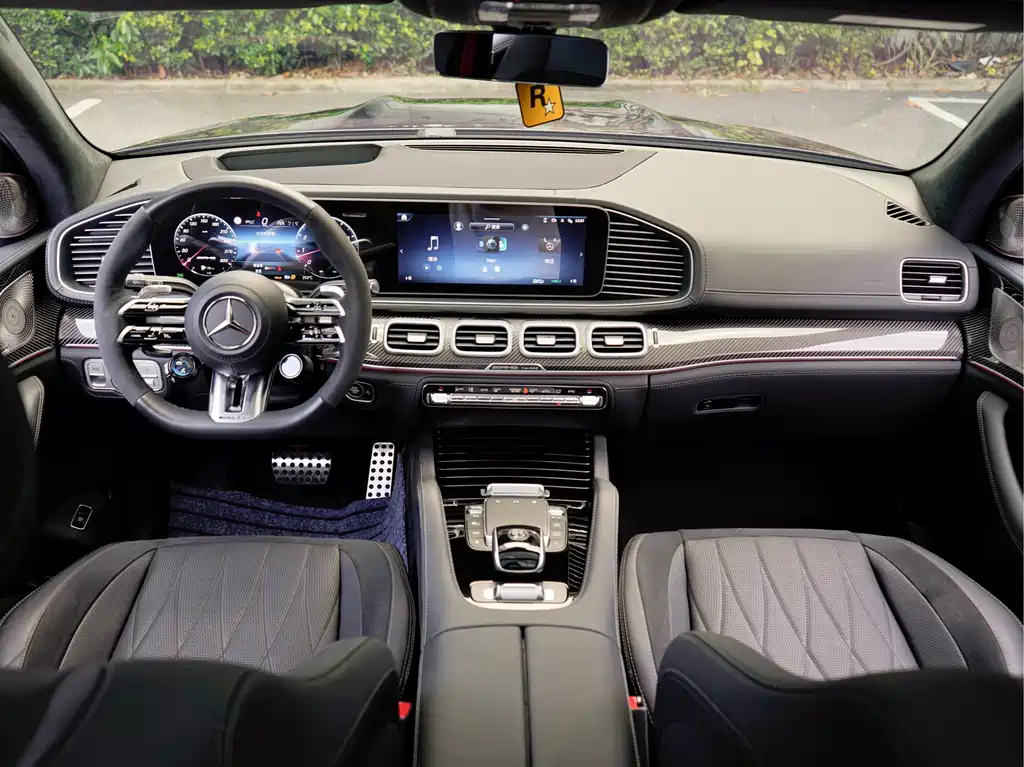 Mercedes-Benz GLS AMG 2024 — фото 14