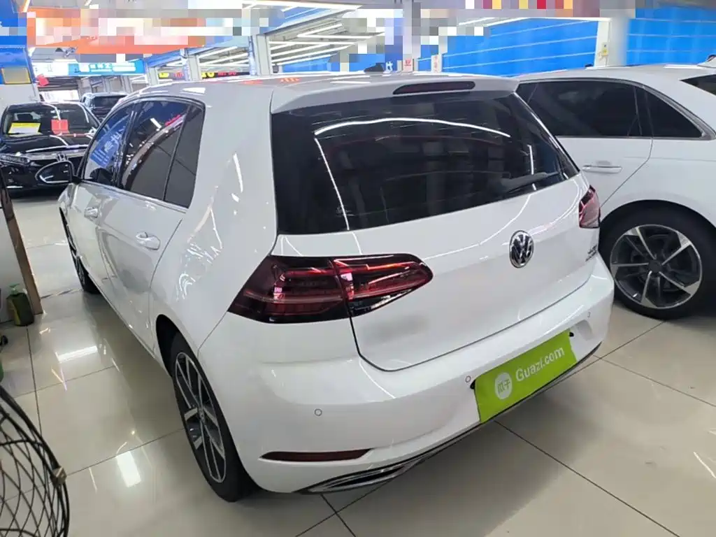 Volkswagen Golf 2020