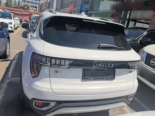 Lynk & Co 01 2018
