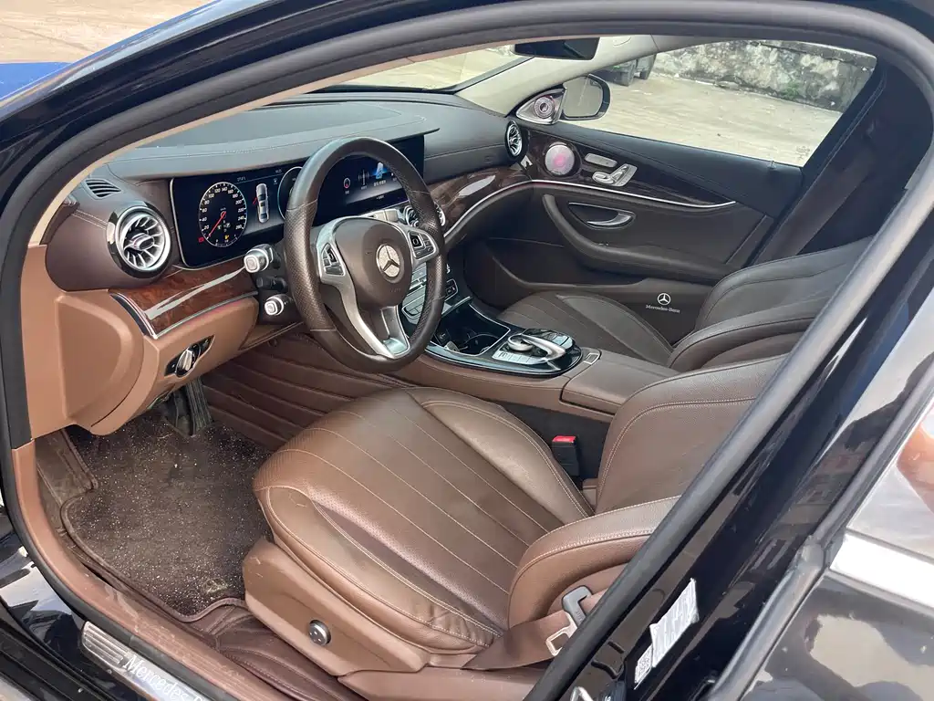 Mercedes-Benz E-Class 2017 — фото 9