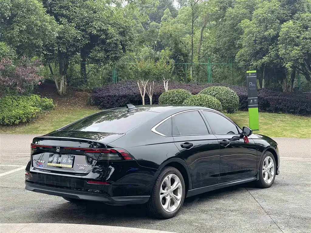 Honda Accord 2024 — фото 15