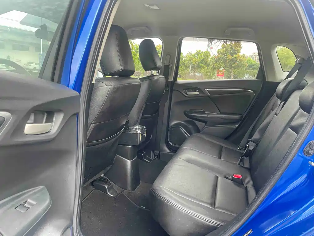 Honda Fit 2015 — фото 6