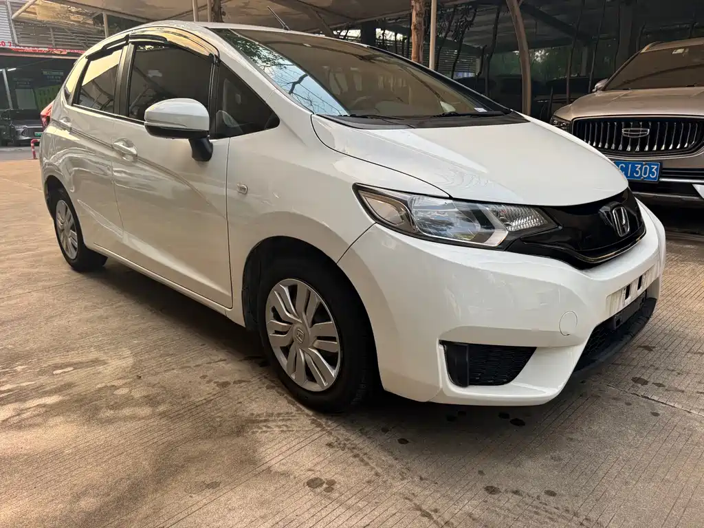 Honda Fit 2015