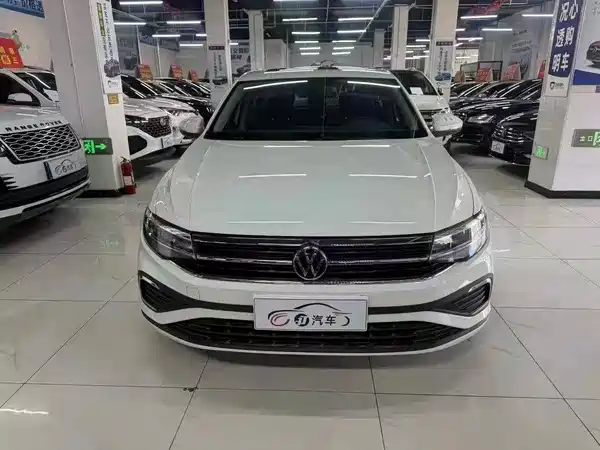 Volkswagen Bora 2025