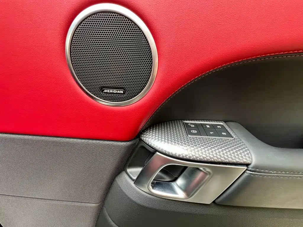 Land Rover Sport 2020 — фото 35