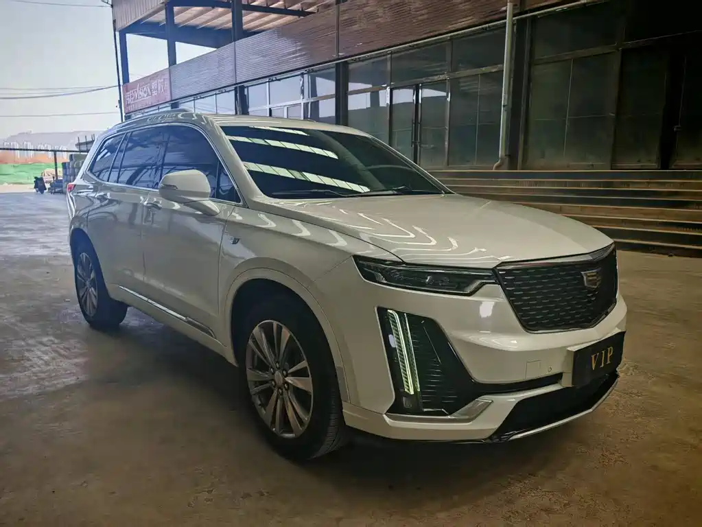 Cadillac XT6 2021 — фото 3