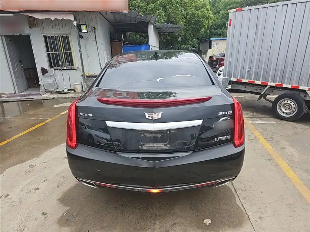 Cadillac XTS 2017 — фото 4