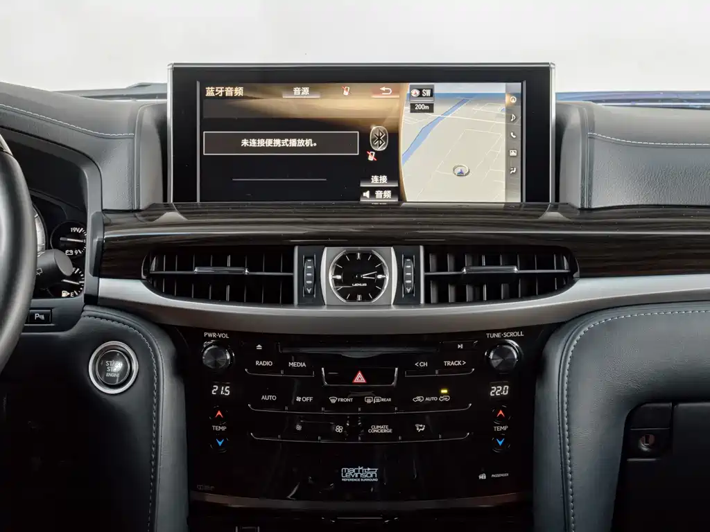 Lexus LX 2019 — фото 13