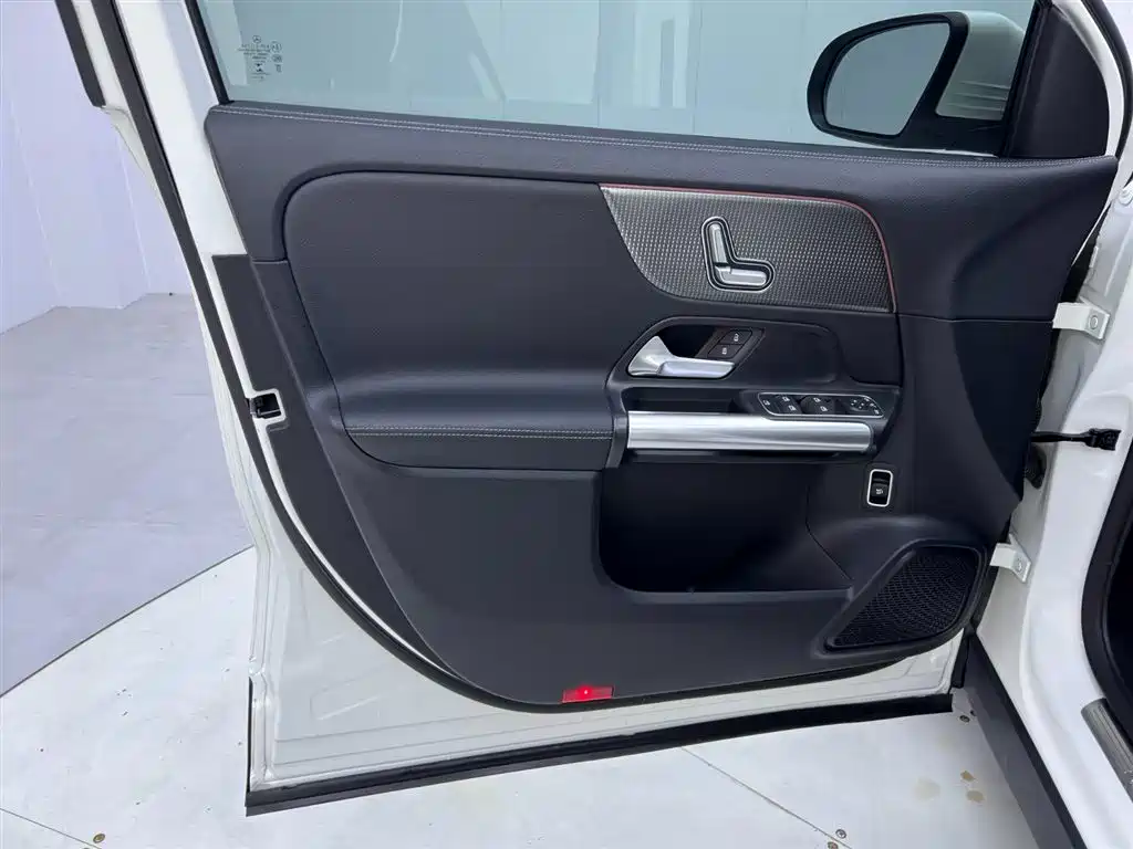 Mercedes-Benz GLA 2020 — фото 17