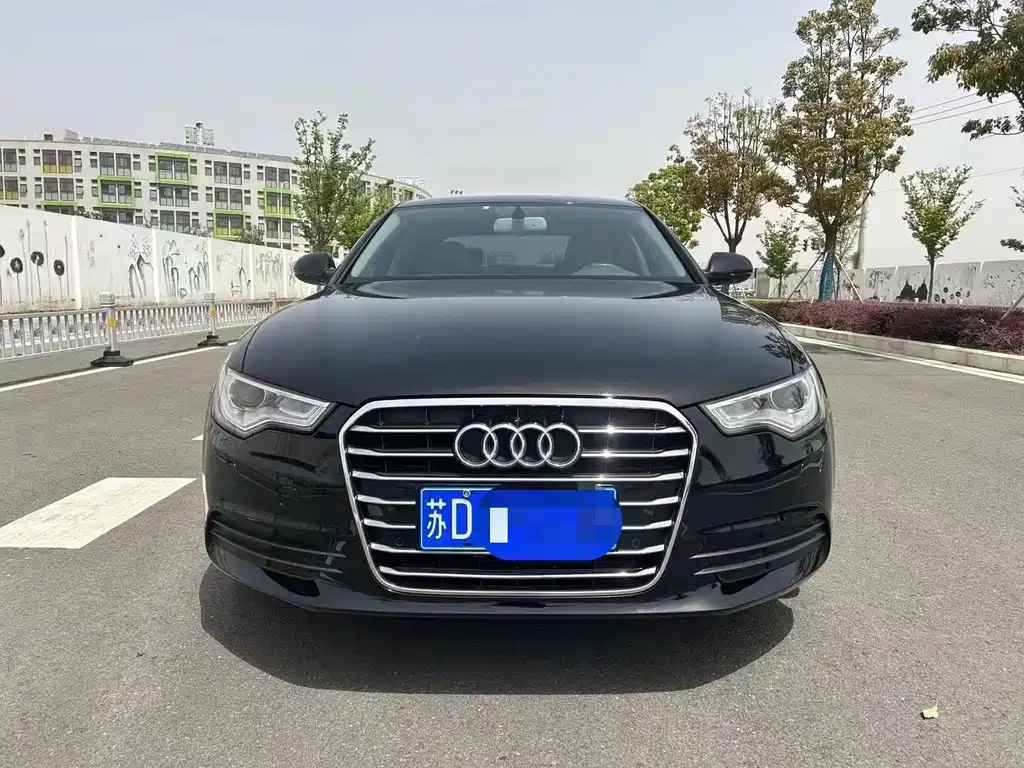 Audi A6L 2014 — фото 1