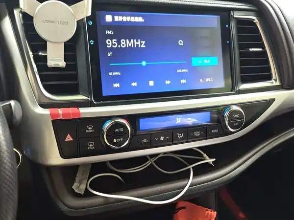 Toyota Highlander 2019