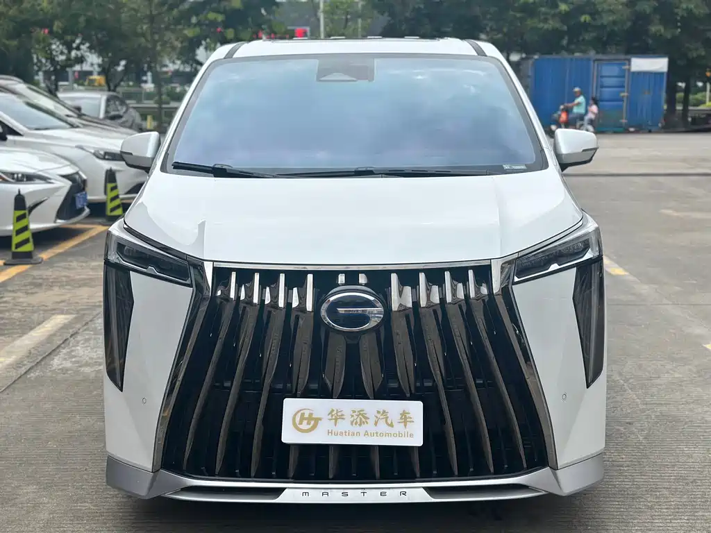GAC Motor Trumpchi M8 2023 — фото 2