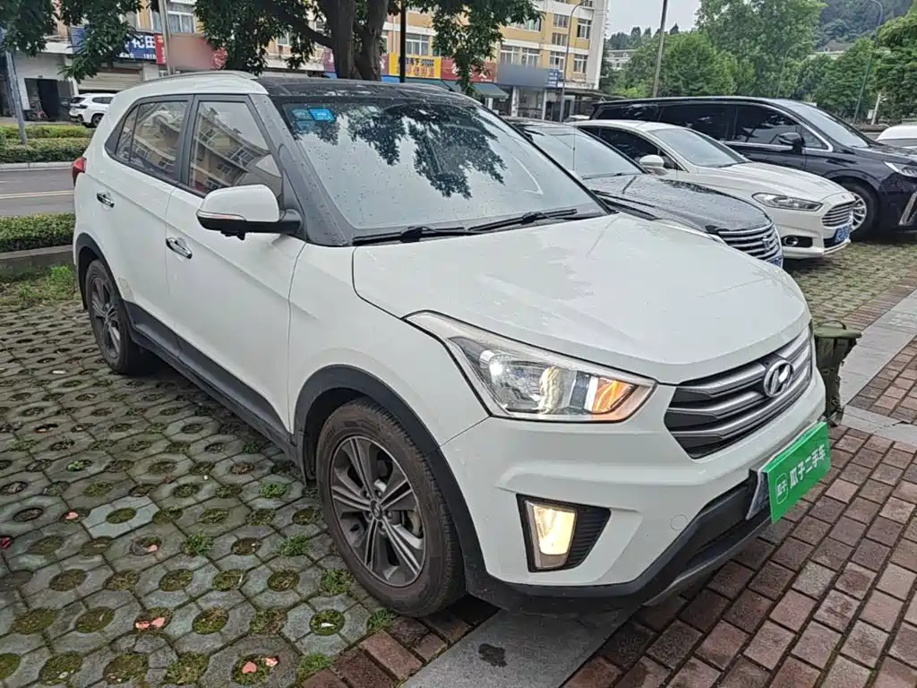 Hyundai ix25 2015 — фото 4