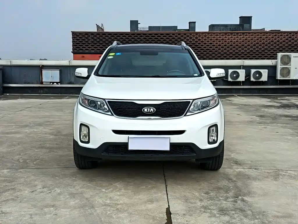 Kia Sorento 2013 — фото 2