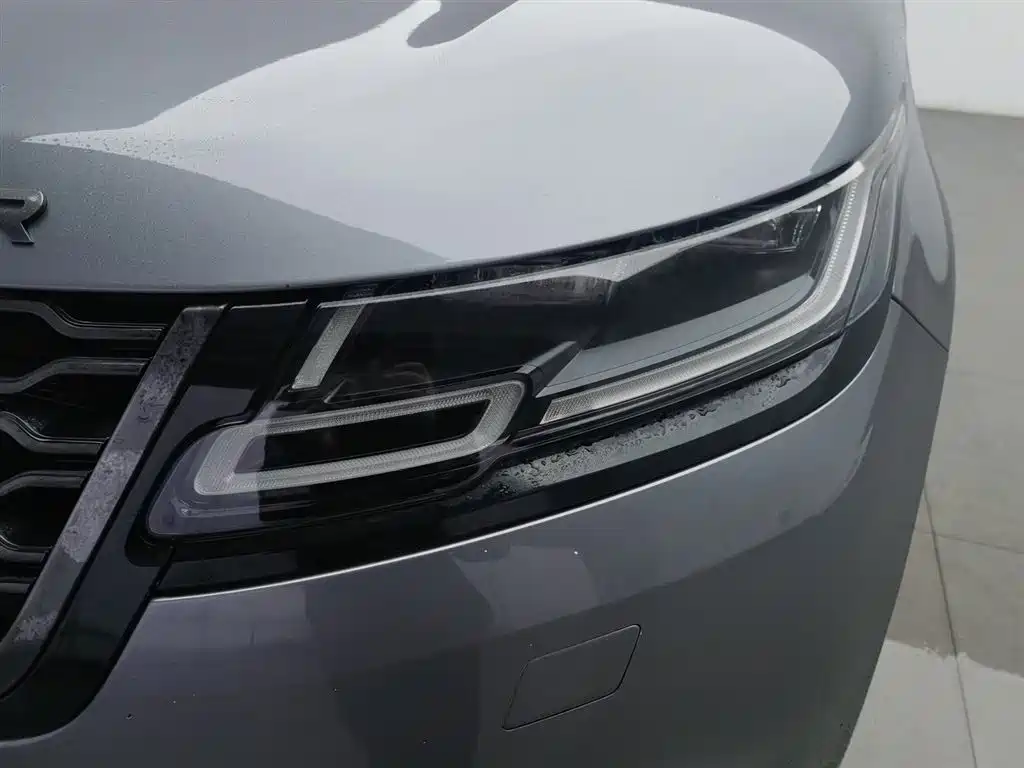 Land Rover Velar 2019 — фото 7