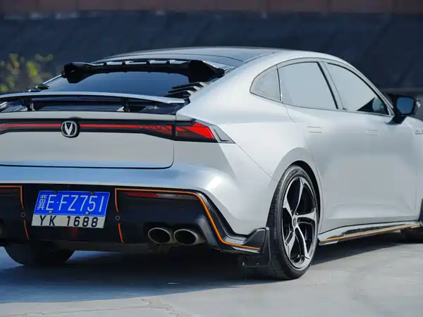 Changan UNI-V 2022