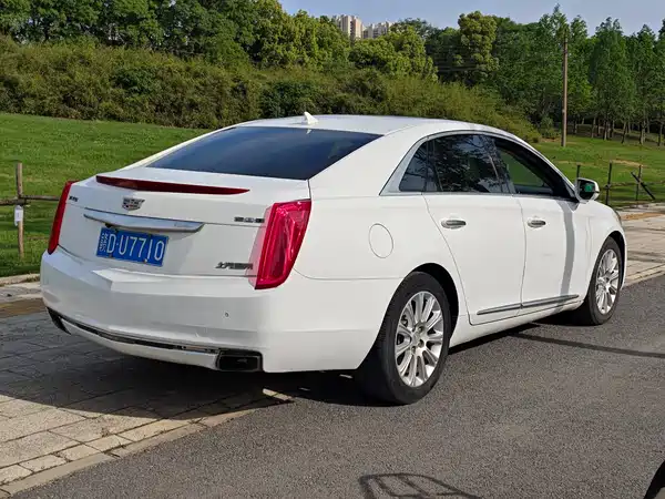 Cadillac XTS 2016