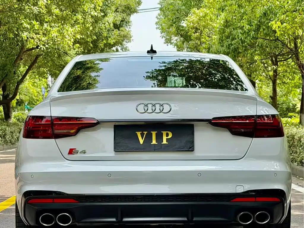 Audi S4 2021 — фото 10