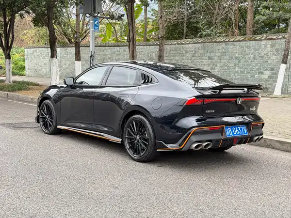 Changan UNI-V 2022
