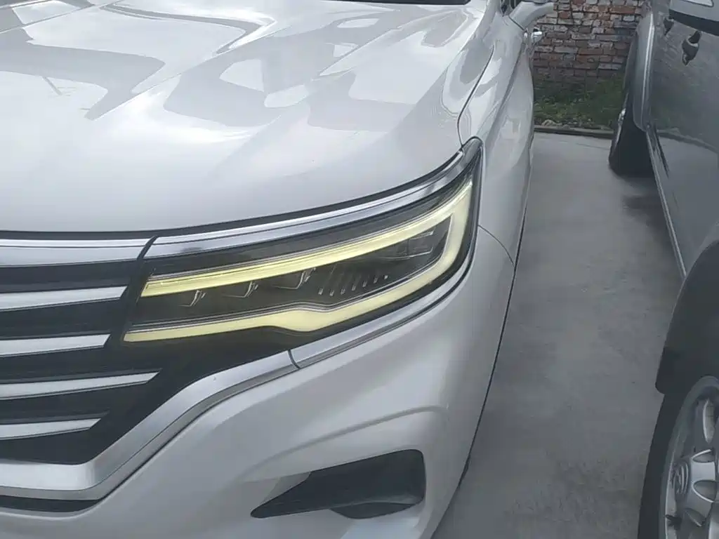 Roewe RX5 MAX 2020 — фото 24