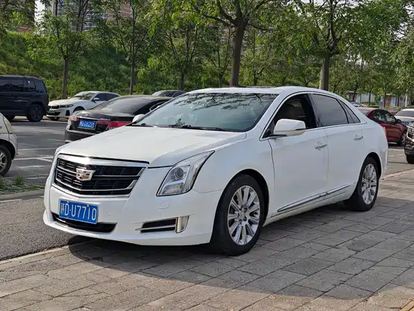 Cadillac XTS 2016