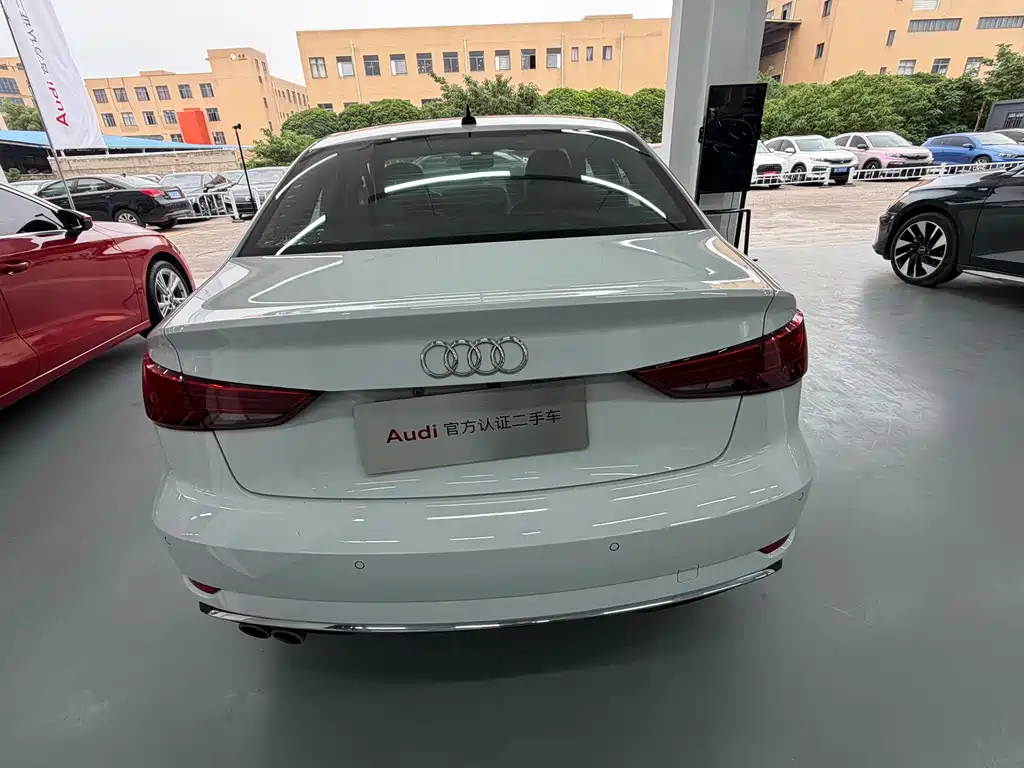 Audi A3 2019 — фото 3