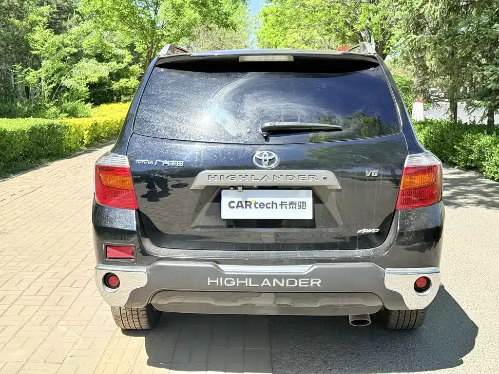 Toyota Highlander 2010 — фото 11