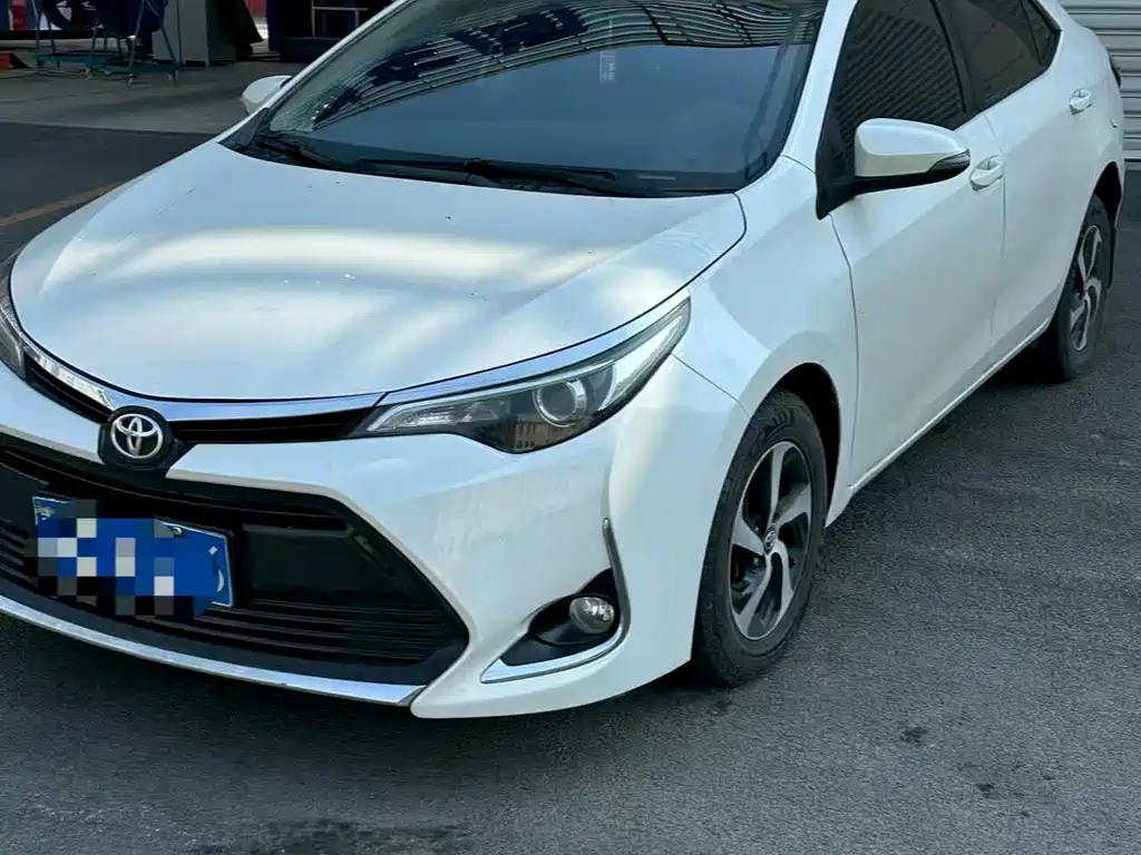 Toyota Levin 2018 — фото 1