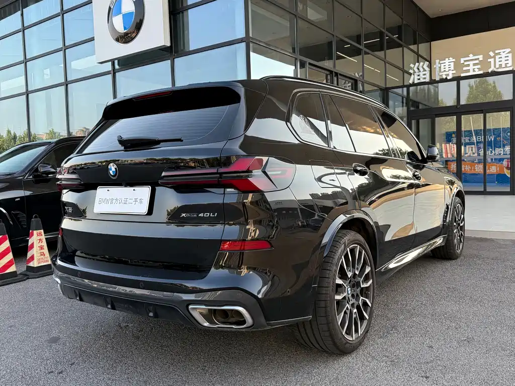 BMW X5 2025 — фото 15