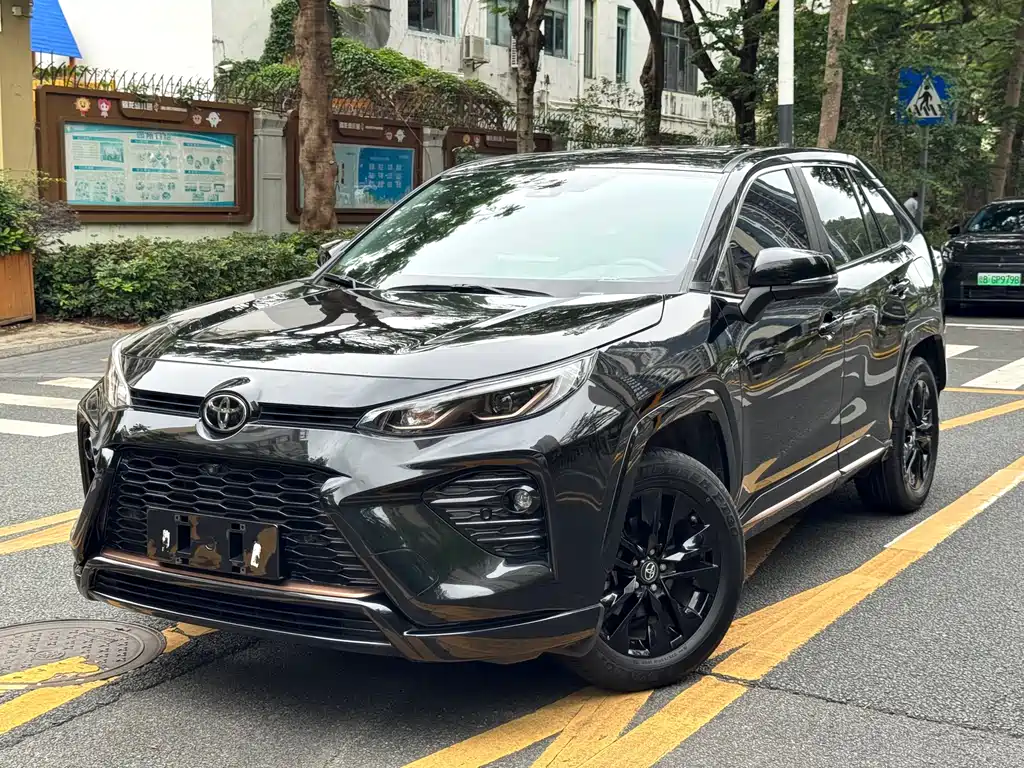 Toyota Wildlander 2022 — фото 1