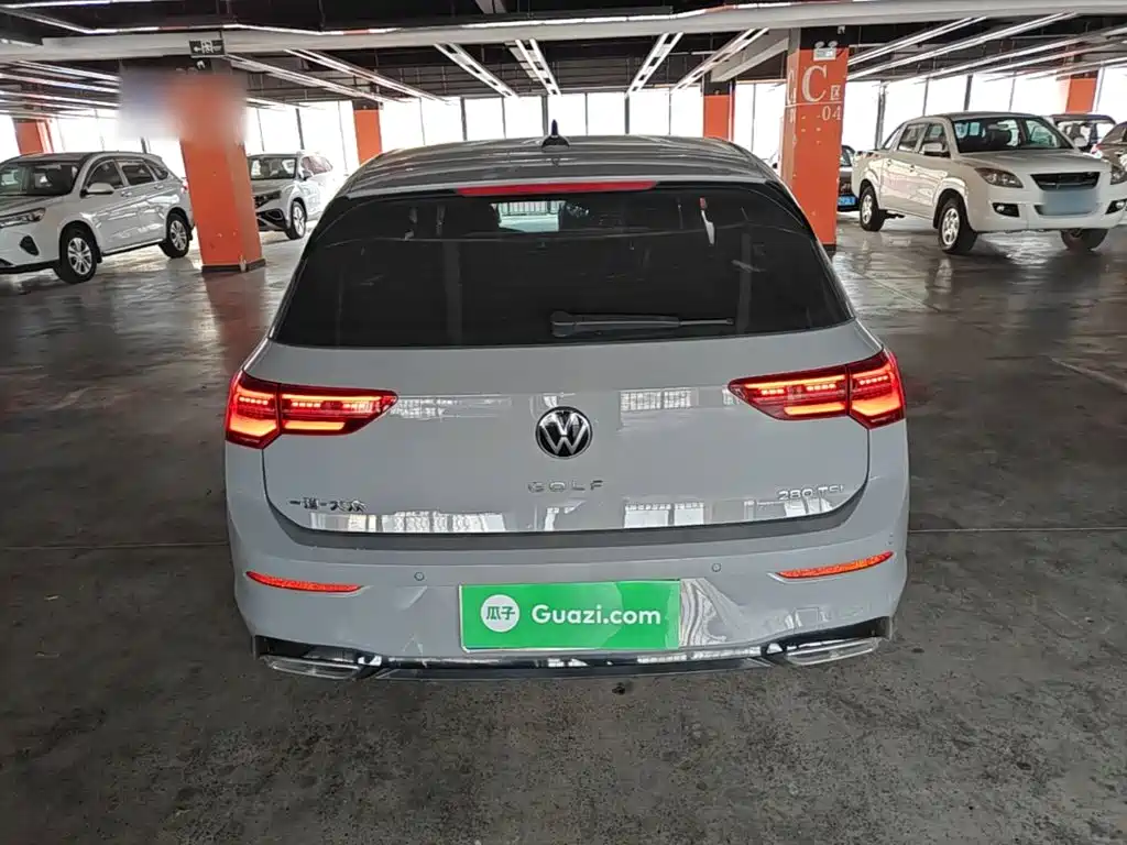 Volkswagen Golf 2024