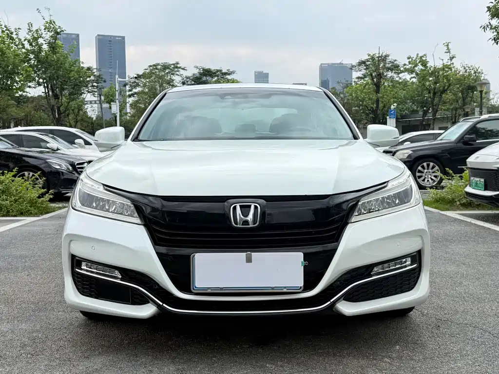 Honda Accord 2016 — фото 2