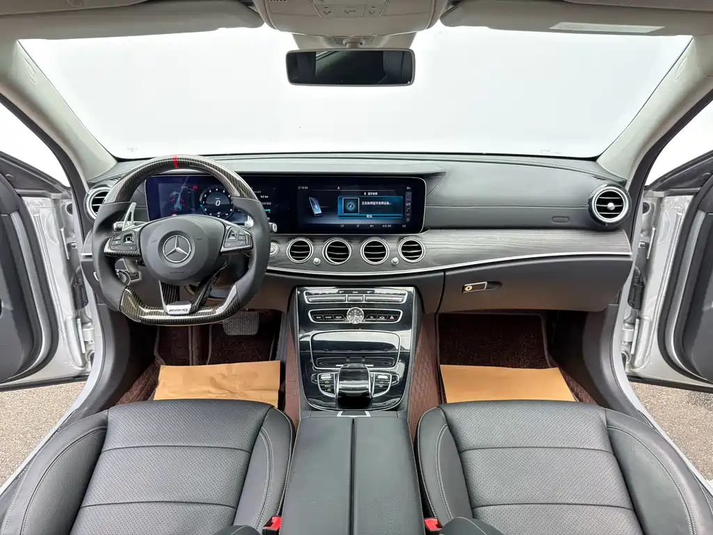 Mercedes-Benz E-Class 2016 — фото 8