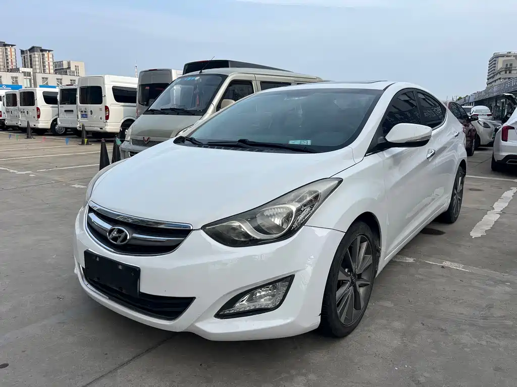 Hyundai Elantra Langdong 2016