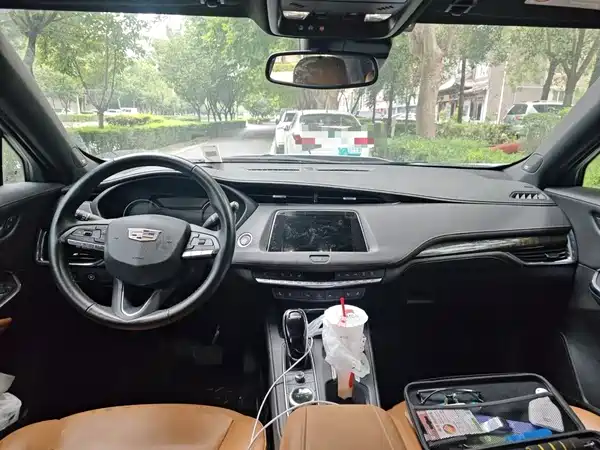 Cadillac XT4 2023