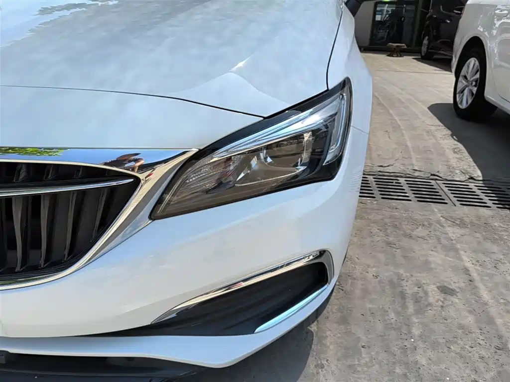 Buick Verano 2018 — фото 24
