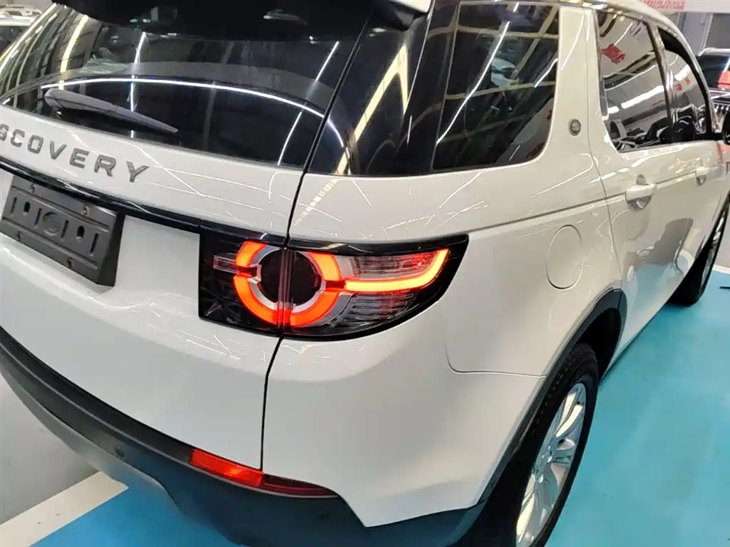 Land Rover Discovery Sport 2019 — фото 8