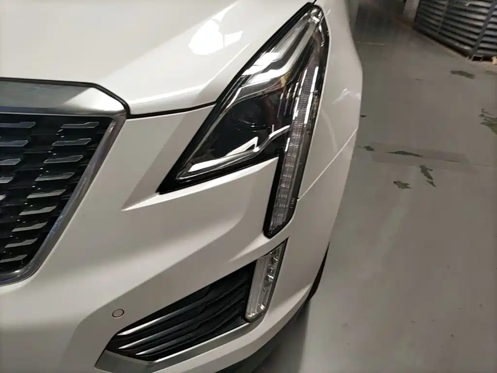 Cadillac XT5 2023 — фото 24