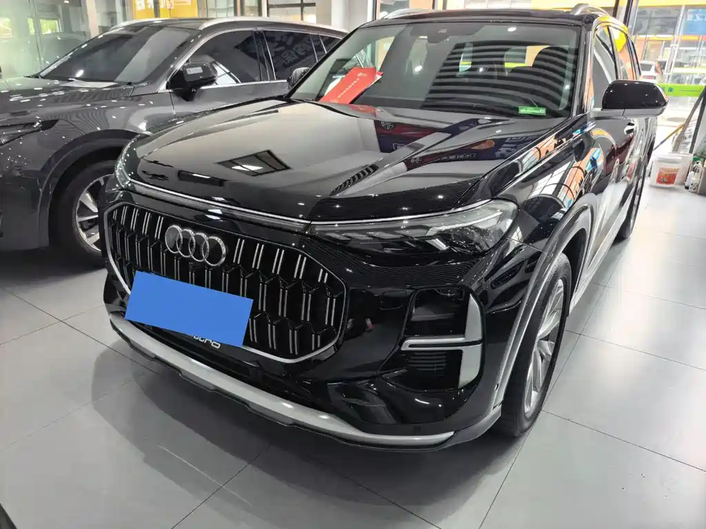 Audi Q6 2024