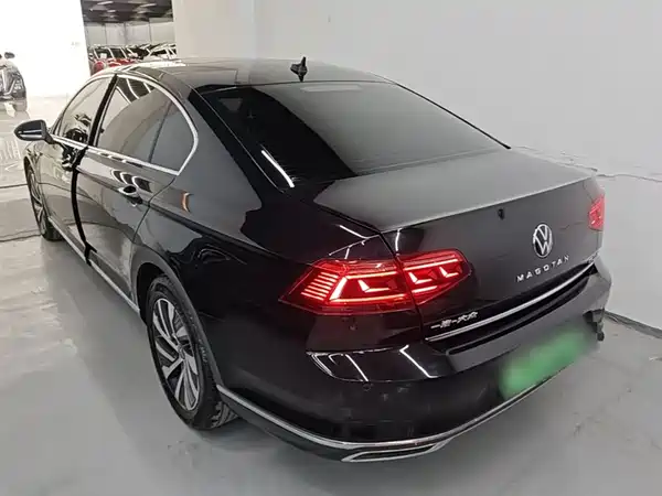 Volkswagen Magotan PHEV 2022